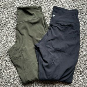 Lululemon Align Jogger size 4. Worn less than five times!